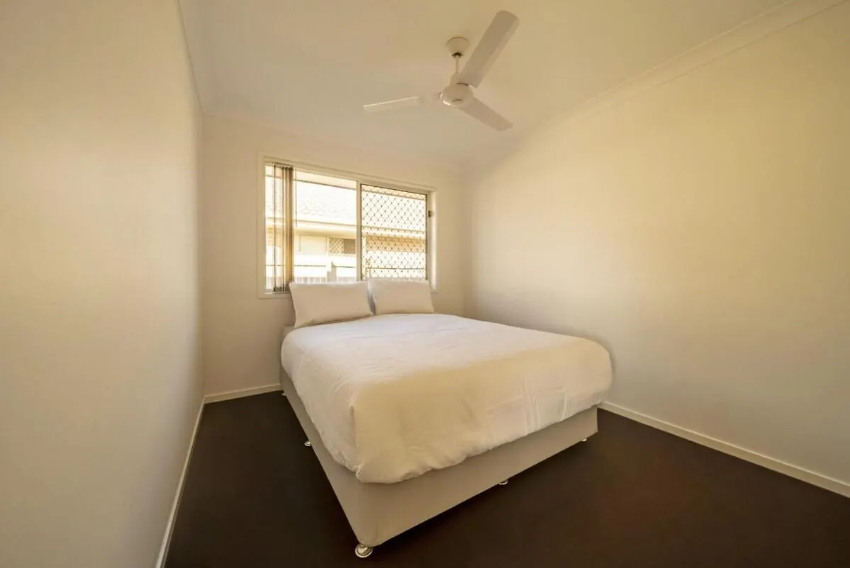 Peaceful Retreat - Spacious Family Home In Yarrabilba Perfect For Family Or Professionals Logan Village 0*,  Australia
